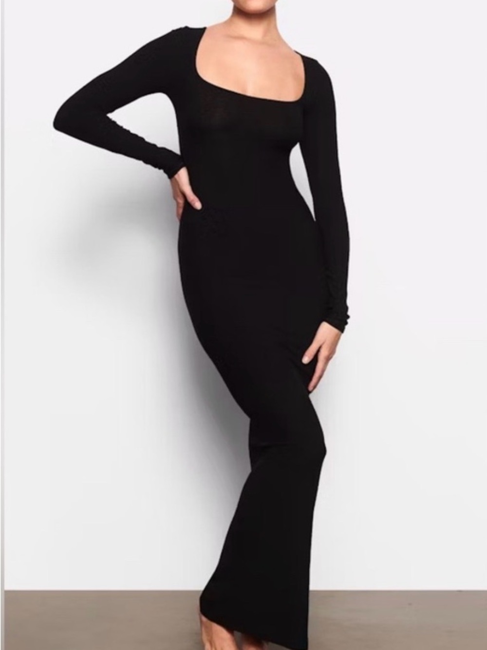 SKIMS Large Classic Black Long-Sleeve Scoop Neck Maxi Dress